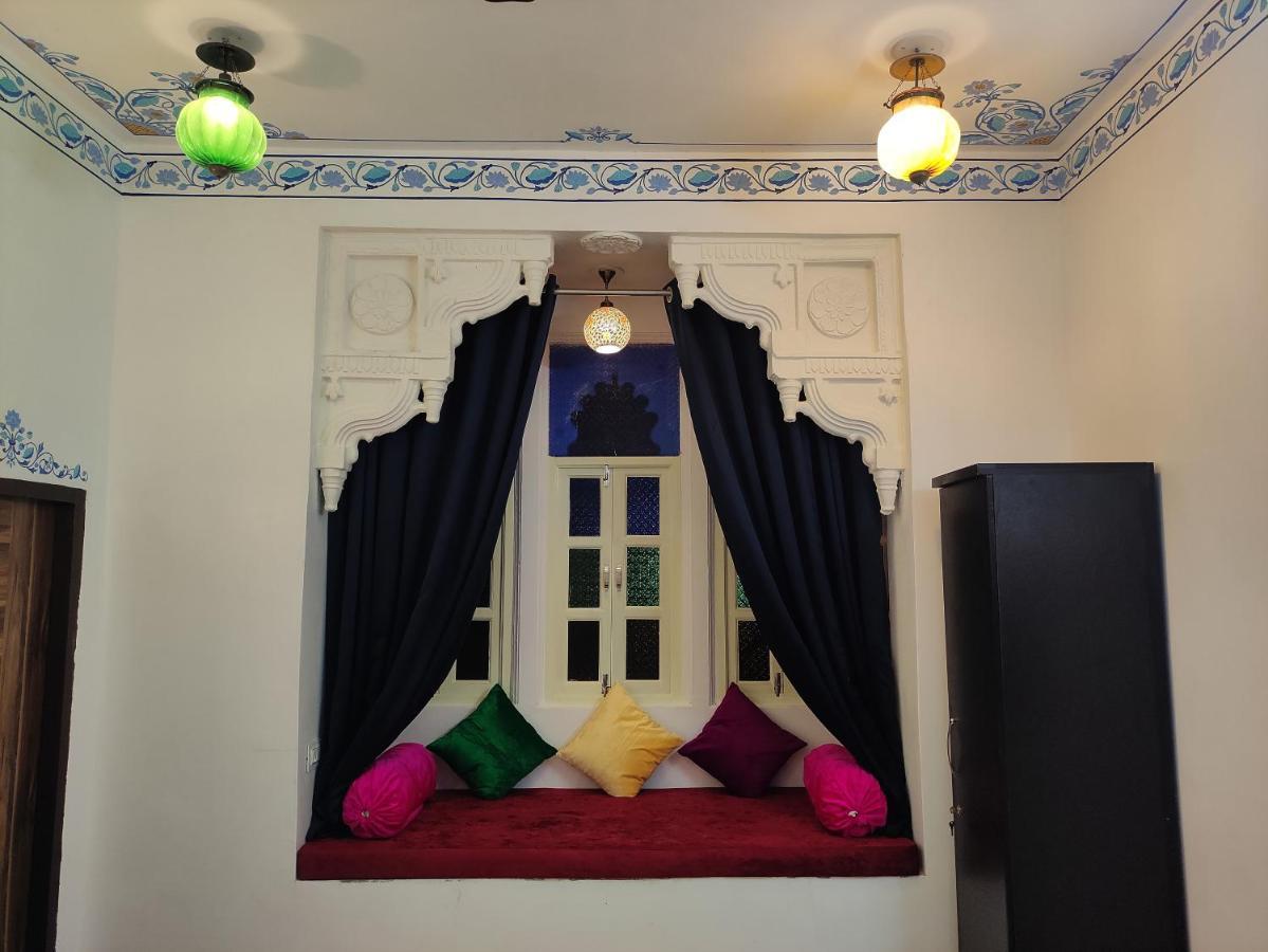 Hotel Ushaan Haveli Удайпур Экстерьер фото