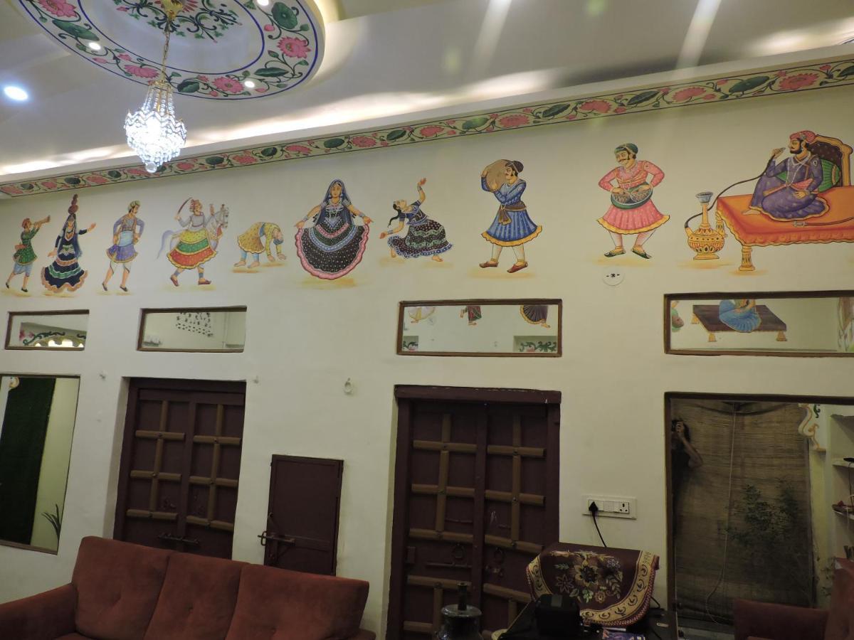 Hotel Ushaan Haveli Удайпур Экстерьер фото